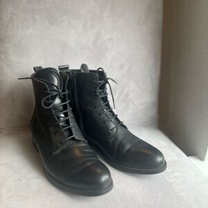 Minelli Black Leather Boots Minelli women size 7.5 made in Italy